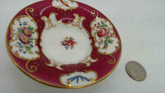 Reproduction Old Sèvres Style Porcelain Miniature Dish – Ruby & Gold, 4.25"