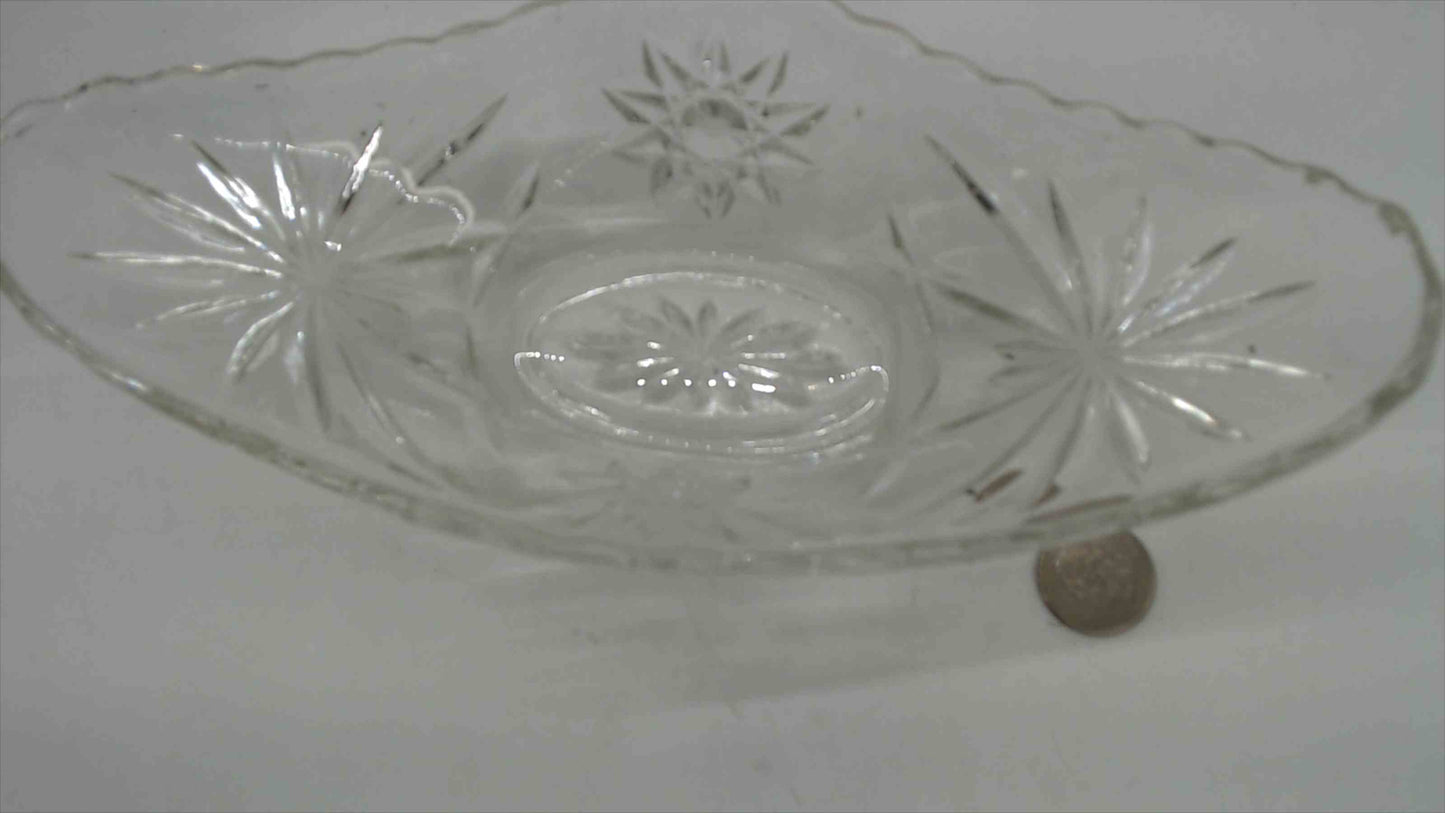 Vintage Pressed Clear Glass Oval Celery Dish – Starburst & Pinwheel Pattern, 9" Long