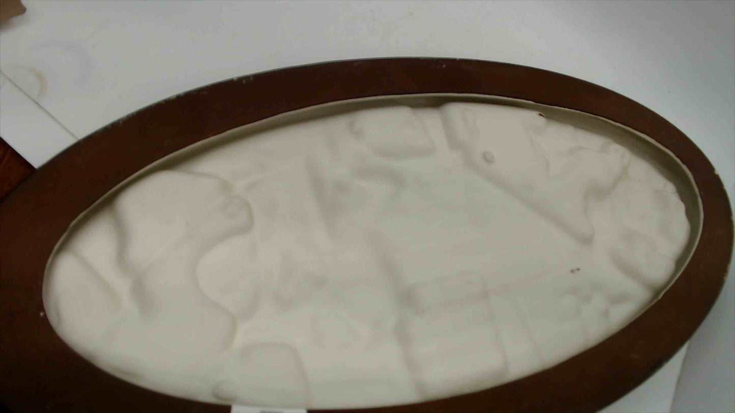Vintage Country Farm Relief Wall Plaque – Oval (Wagon Scene)