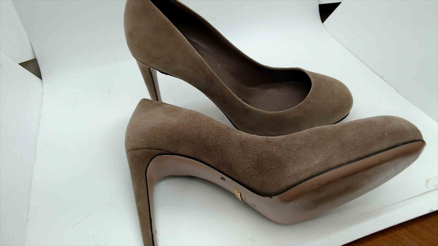 Authentic Gucci Suede Platform Pumps – Beige/Taupe – Size 37.5 (US 7.5)