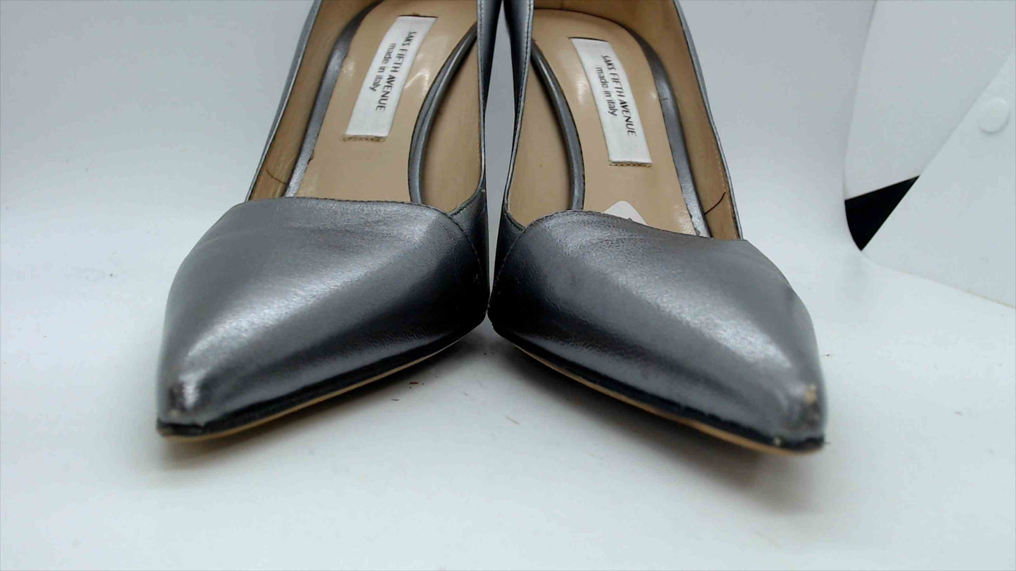 Saks Fifth Avenue Metallic Silver Pointed Toe Pumps – Made in Italy – Size 7.5B