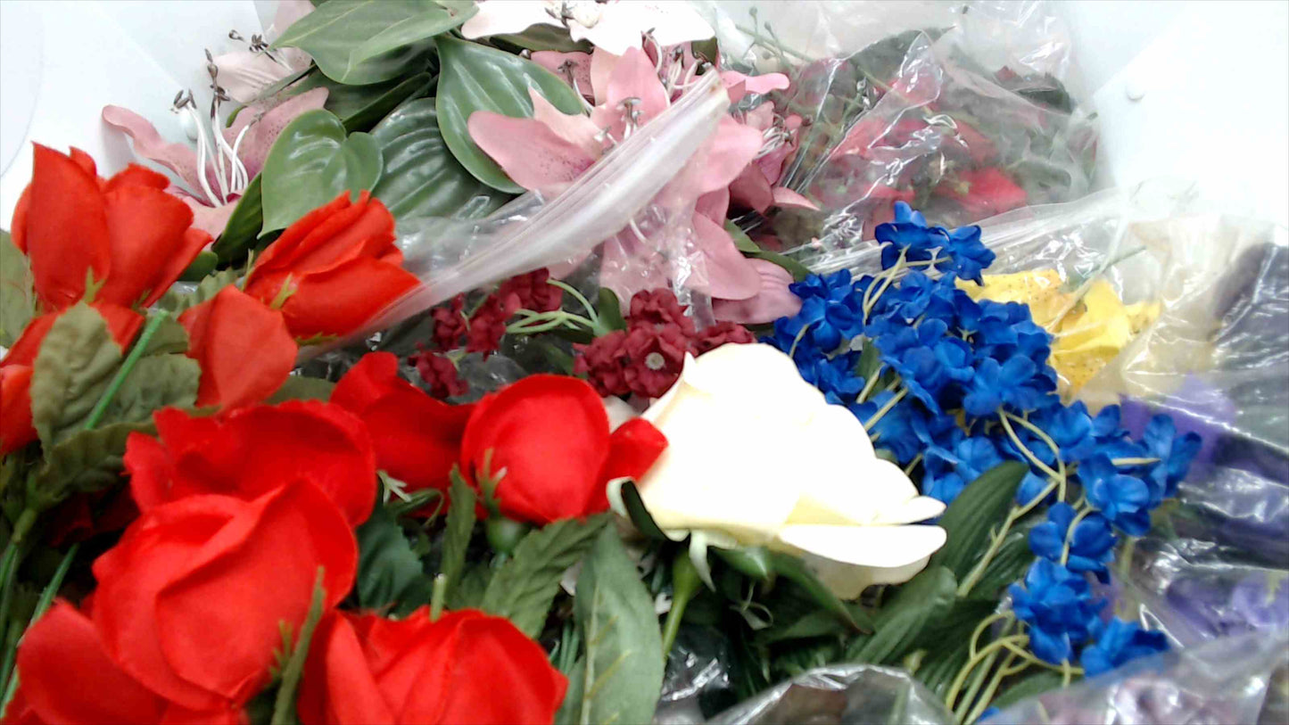 Large Lot of Artificial Silk Flowers – Mixed Varieties, Colors & Stems (Used, Good Condition)