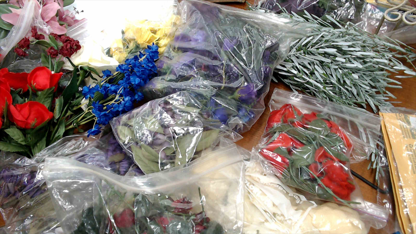 Large Lot of Artificial Silk Flowers – Mixed Varieties, Colors & Stems (Used, Good Condition)