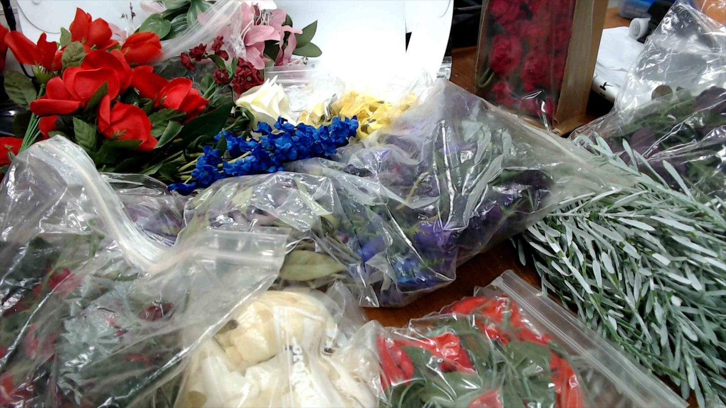 Large Lot of Artificial Silk Flowers – Mixed Varieties, Colors & Stems (Used, Good Condition)