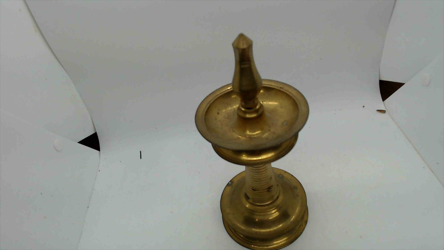 Vintage Solid Brass Indian Oil Lamp / Diya – Kerala Style – 8.5" Tall – 1.5 lbs – Temple Lamp