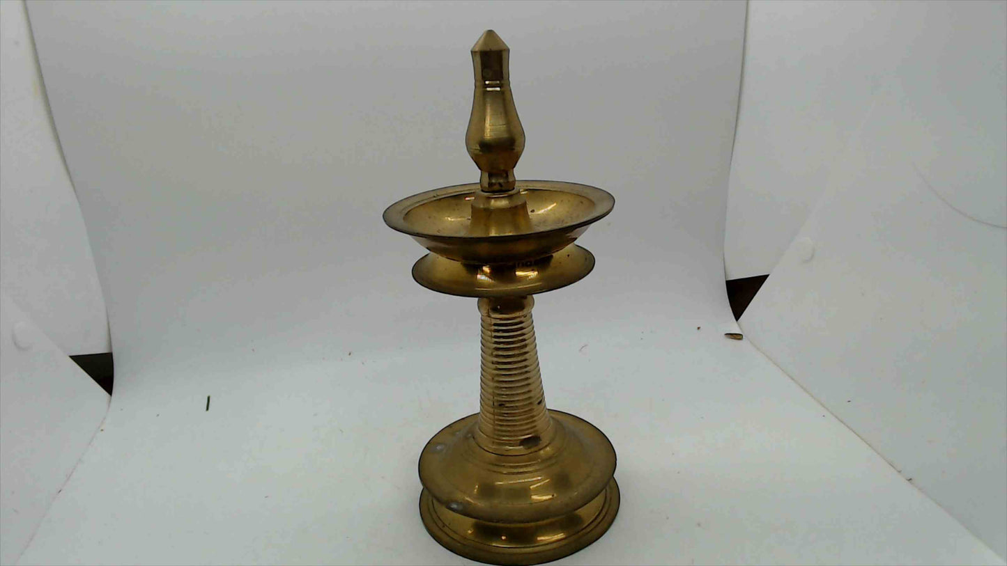 Vintage Solid Brass Indian Oil Lamp / Diya – Kerala Style – 8.5" Tall – 1.5 lbs – Temple Lamp