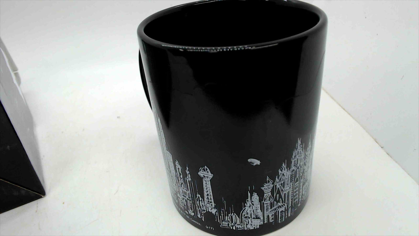 DC Batman Gotham City Color Changing Mug Loot Crate Exclusive with Original Box by Zak!