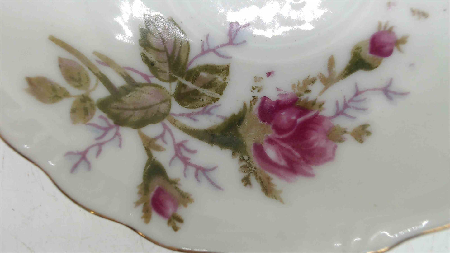 Vintage Japanese Porcelain Rose Bouquet Saucer Dish — Scalloped Edge, Gold Rim, Japan, 4.5"