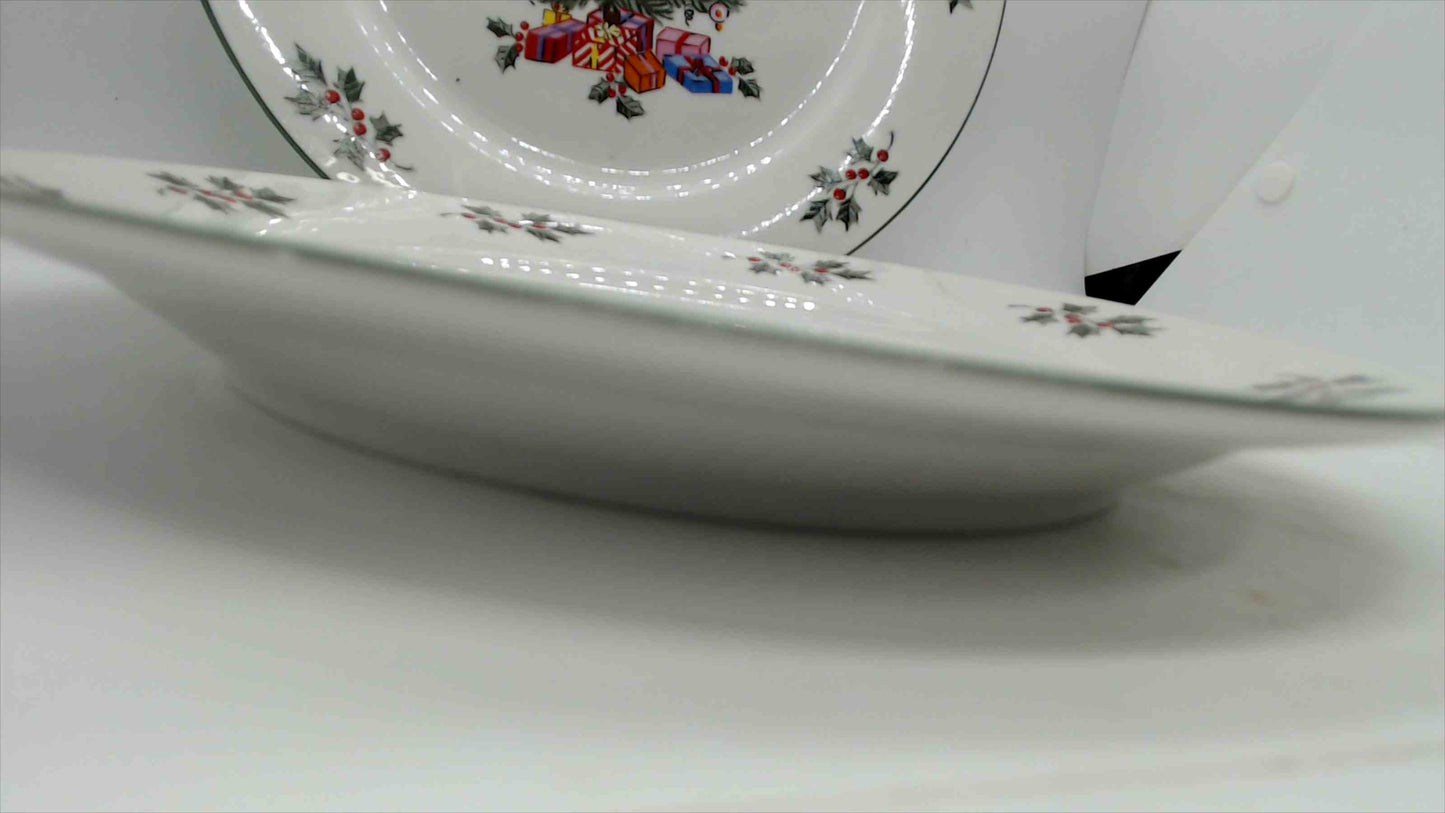 Gibson Everyday Christmas Tree Dinner Plates — Set of 3, 10" Holly & Berry Pattern