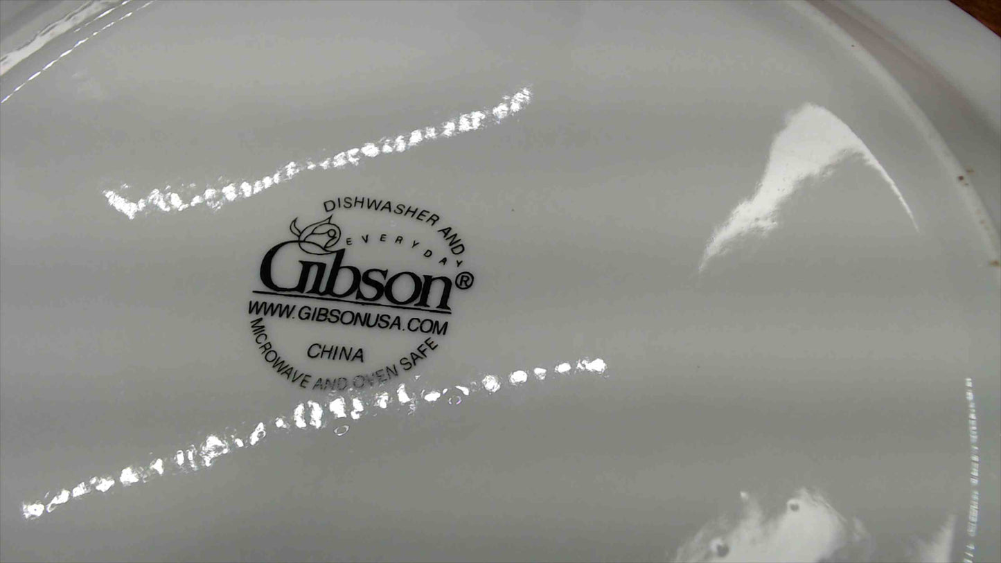 Gibson Everyday Christmas Tree Dinner Plates — Set of 3, 10" Holly & Berry Pattern
