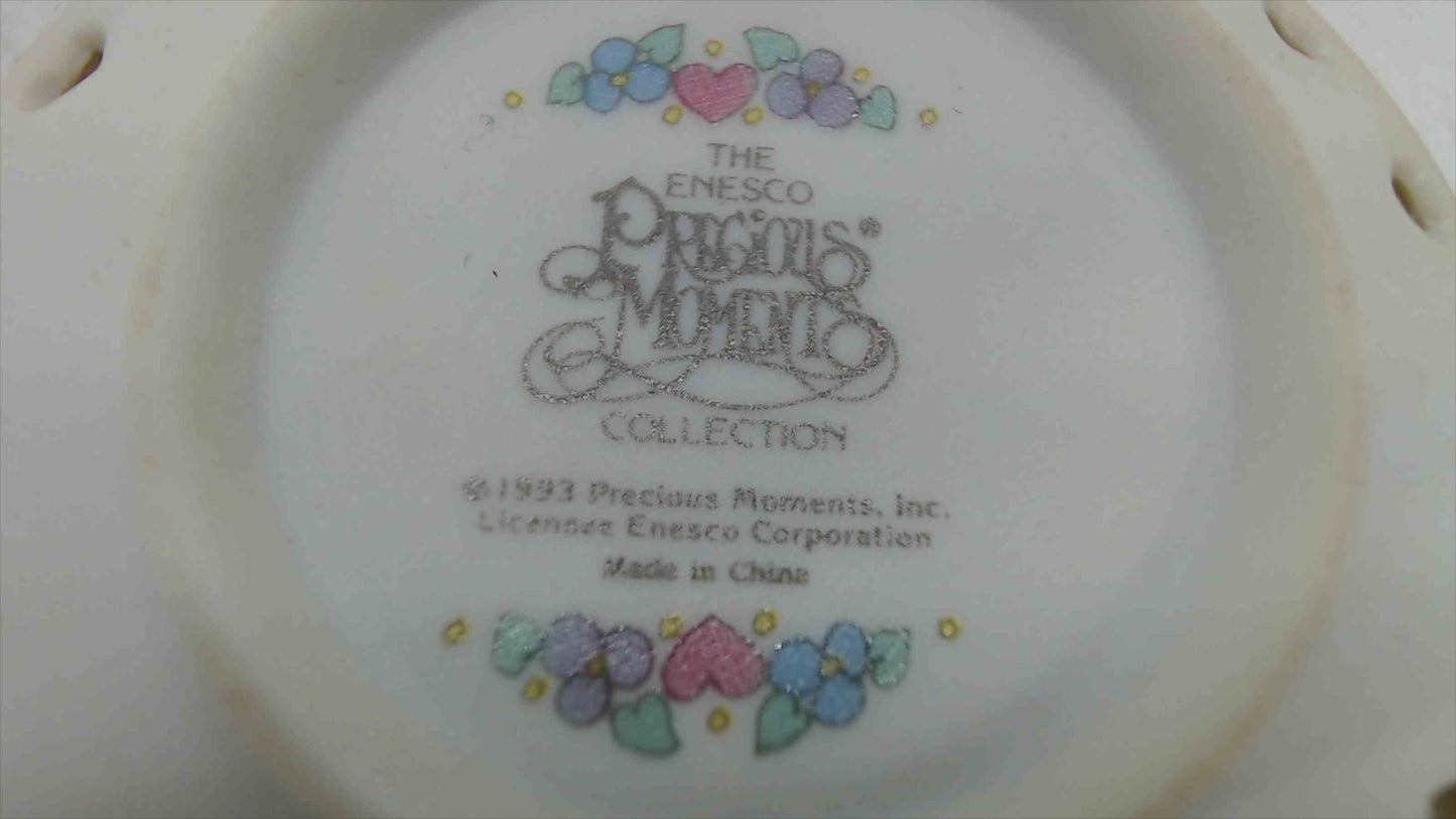 Enesco Precious Moments "Love Is Always Supportive" Miniature Reticulated Plate — 2.5", 1993, Made in China