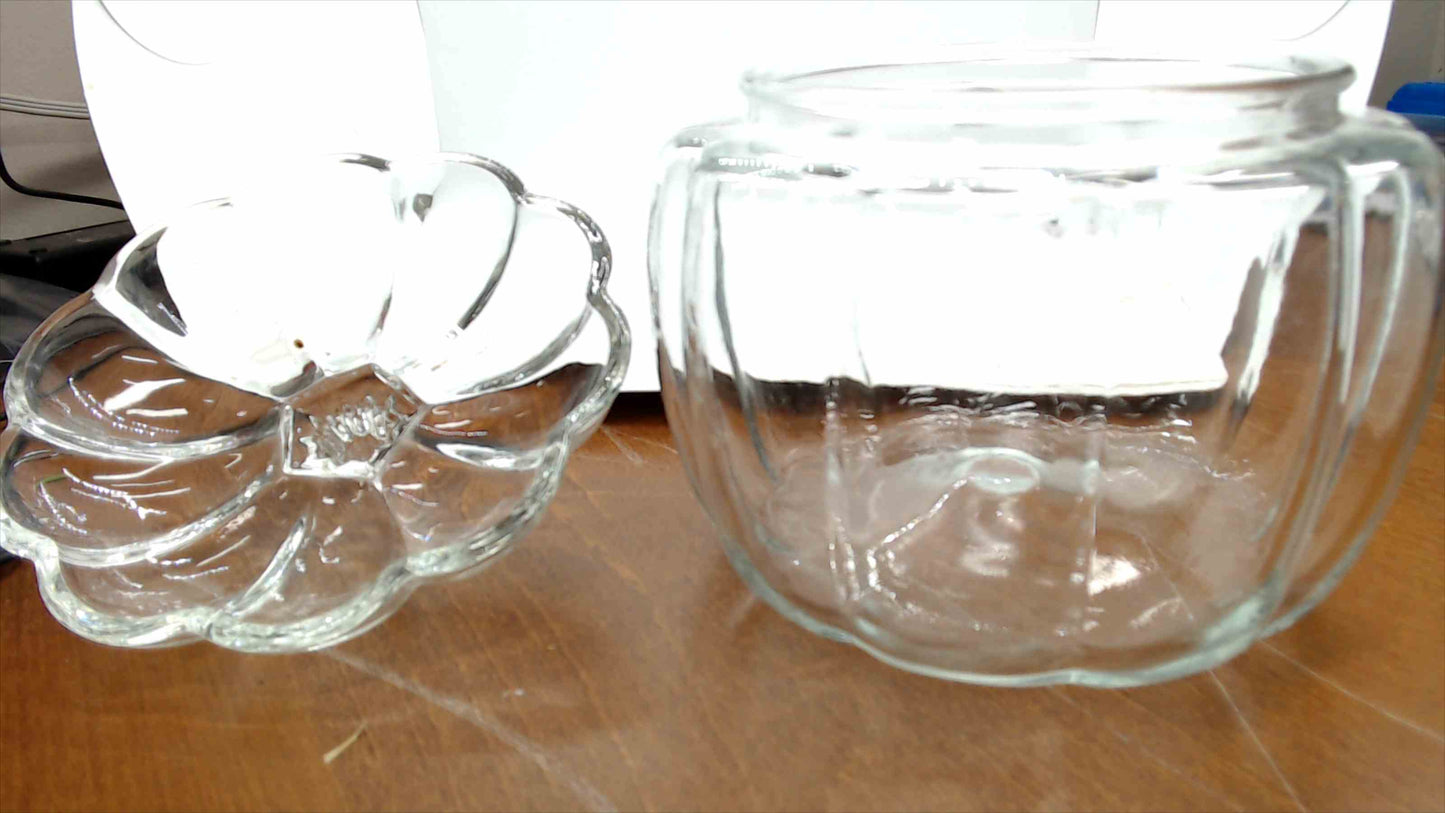 Vintage Clear Glass Pumpkin Candy Jar with Lid – Ribbed Body, Embossed Floral Lid
