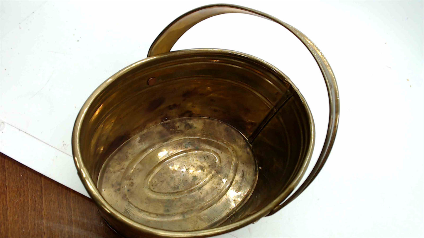 Hosley Solid Brass Oval Basket with Handle – 6" Decorative Collectible, Made in India
