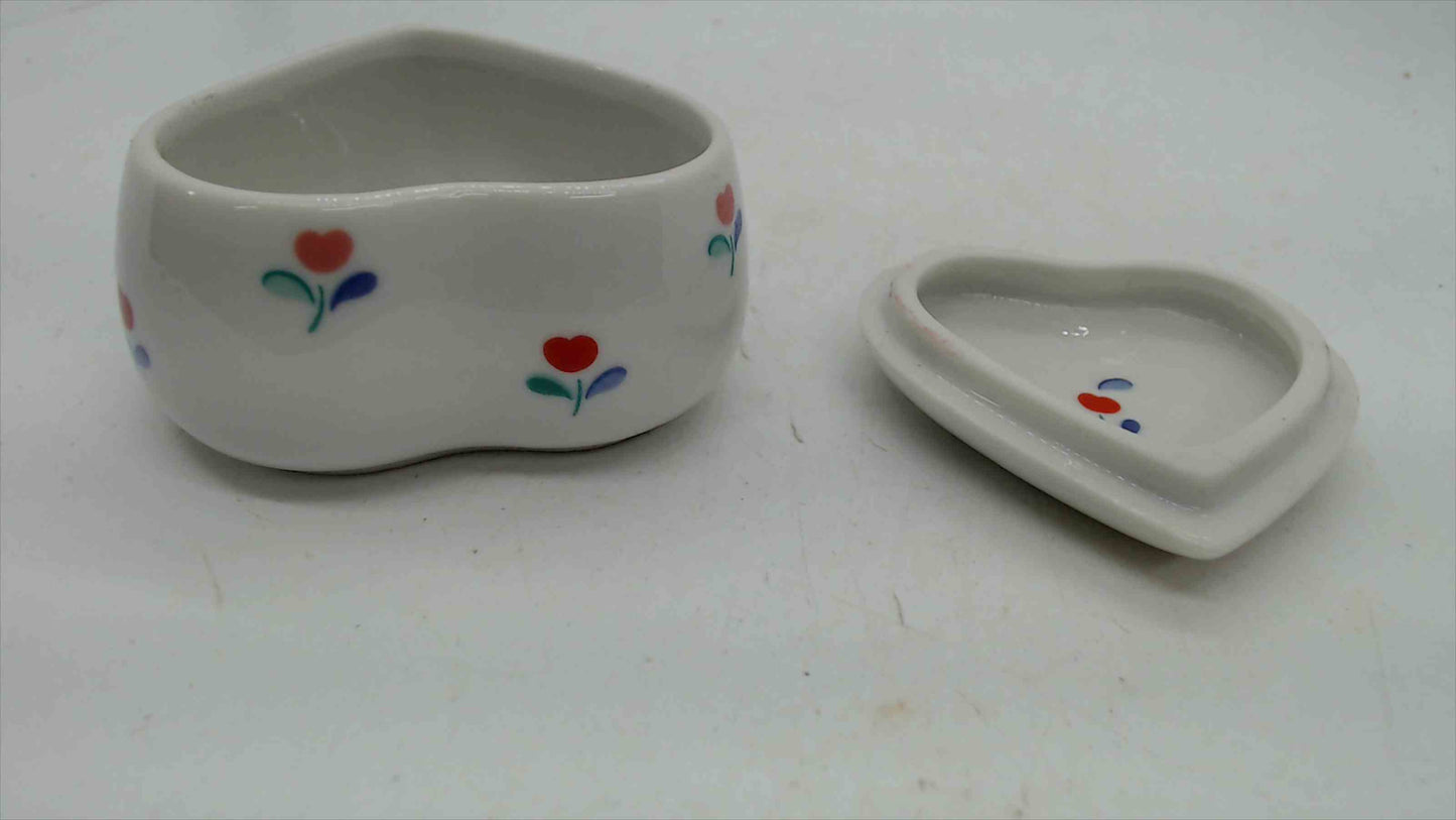 Germaine Monteil Heart-Shaped Porcelain Trinket Box — "My Heart Is in the Country," Made in Japan