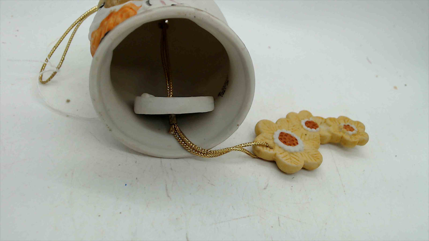 Jasco 1981 Porcelain Bell Ornament – Girl with Bouquet & Hummingbirds – Taiwan – Flower Clapper