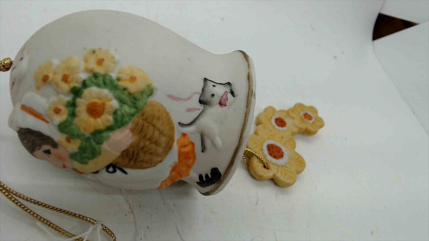 Jasco 1981 Porcelain Bell Ornament – Girl with Bouquet & Hummingbirds – Taiwan – Flower Clapper