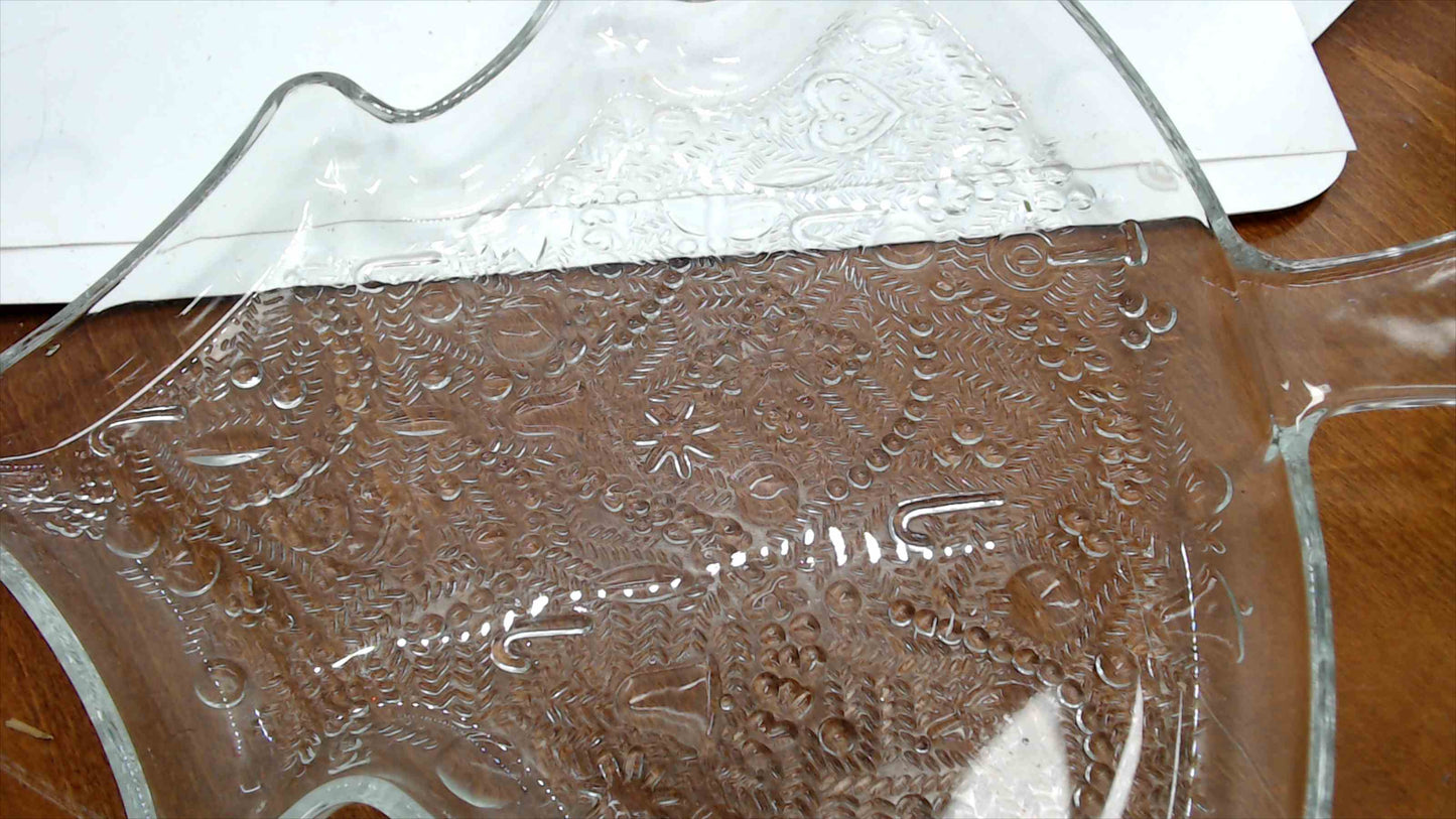 Vintage Clear Glass Christmas Tree Serving Platter – Embossed Holiday Motifs – 13.5" – Cookie Tray