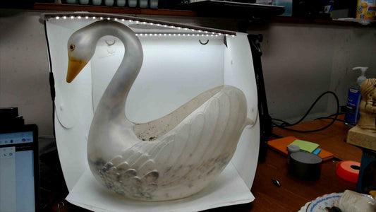 Swan Blow Mold Planter Union Products MA 1987