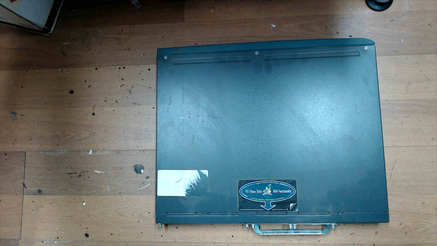 Cisco 3620 Series Modular Router — Vintage Networking Equipment (2003)