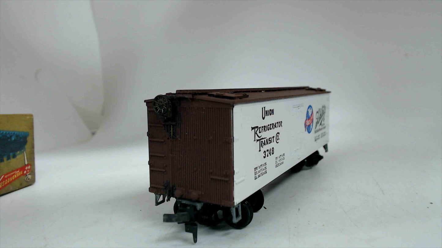 Schlitz Beer Union Refrigerator HO train Roundhouse Products 36' Billboard 3.50/3127