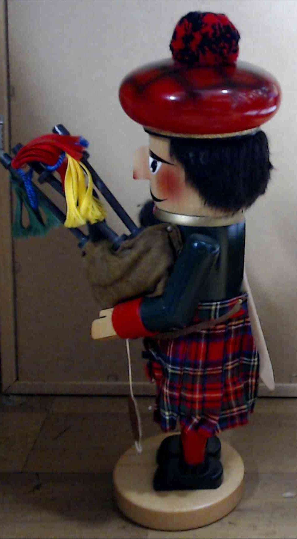Steinbach Wood Nutcracker Scottish Bag Pipes Volkskunst Germany