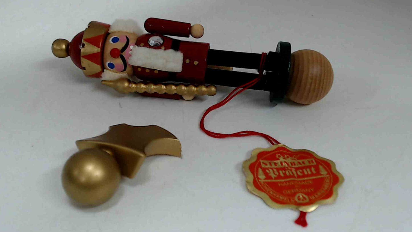 Christian Stienbach KING OF NUTCRACKERS Germany MISSING PARTS