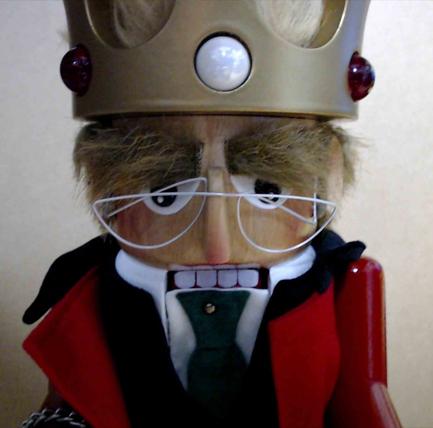 Christian Stienbach KING OF NUTCRACKERS Germany MISSING PARTS