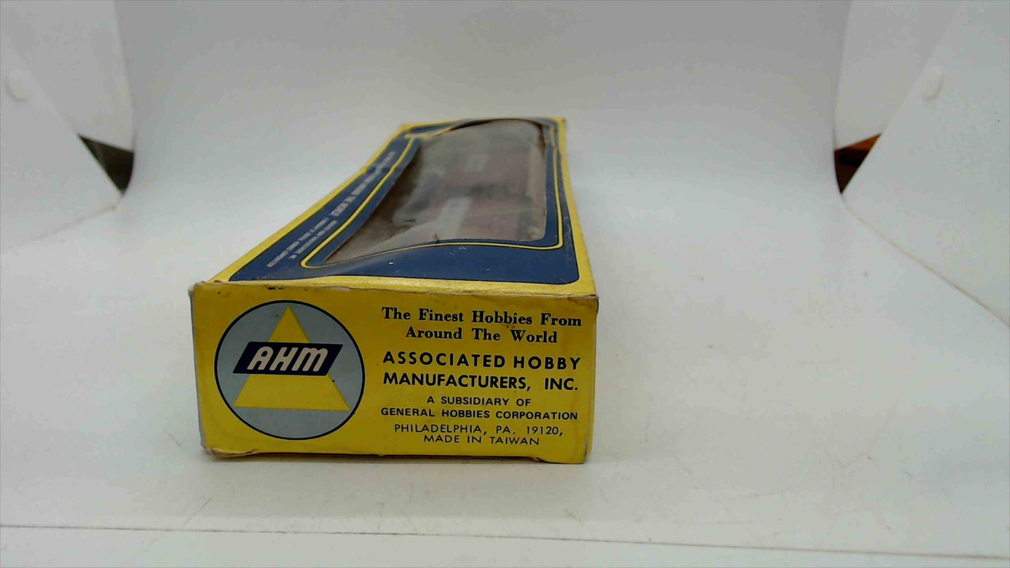 Nickel Plate High SPEED SERVICE Box Car HO Scale