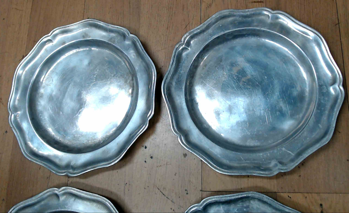Lot of 4 Vintage Wilton Pewter 9" Dinner Plates RWP Columbia, PA USA