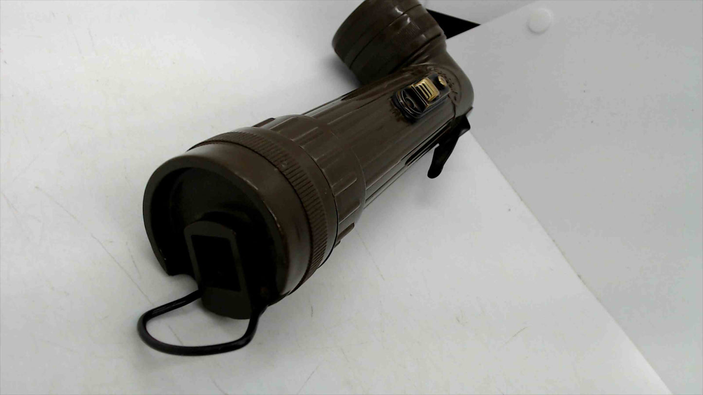 US Army 90 Angle Head Olive Green Flashlight Model MX-991/U by BRIGHT STAR