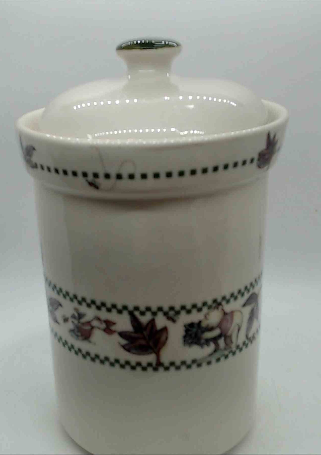 Winnie the Pooh Works Stoneware Jar with lid 8"tall 5" wide