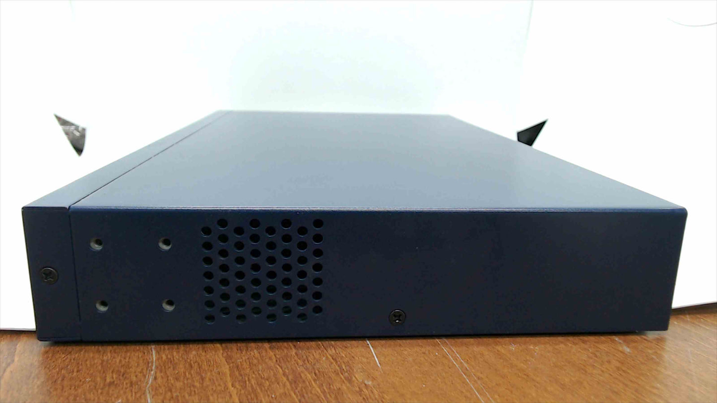 Netgear 16 Port 10/100 Mbps Fast Ethernet Switch model JFS516